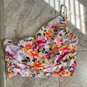 One shoulder bandeau floral top